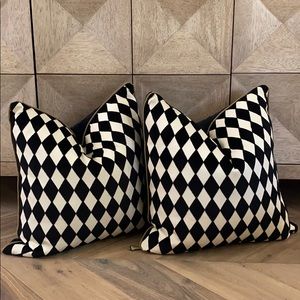 Cut velvet pillows 22” (pair)